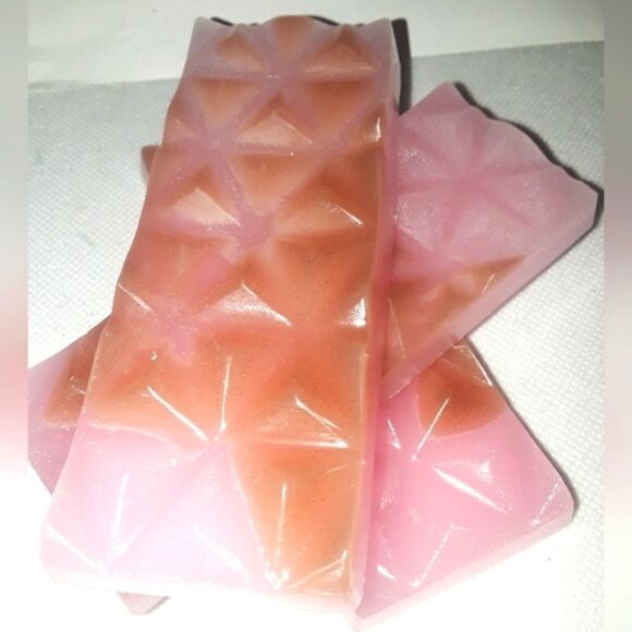 HAND crafted Bloom limited edition waxmelt bar 1pc buy1 get 2 free mix n match - Picture 6 of 10
